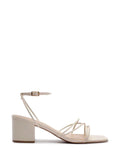 Sandalo in pelle off-white e fascette sottili