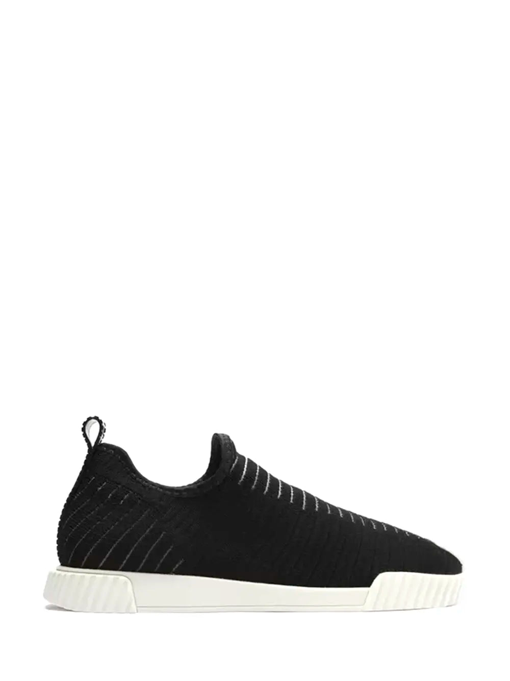 Sneakers Arezzo in tessuto nero e suola flat