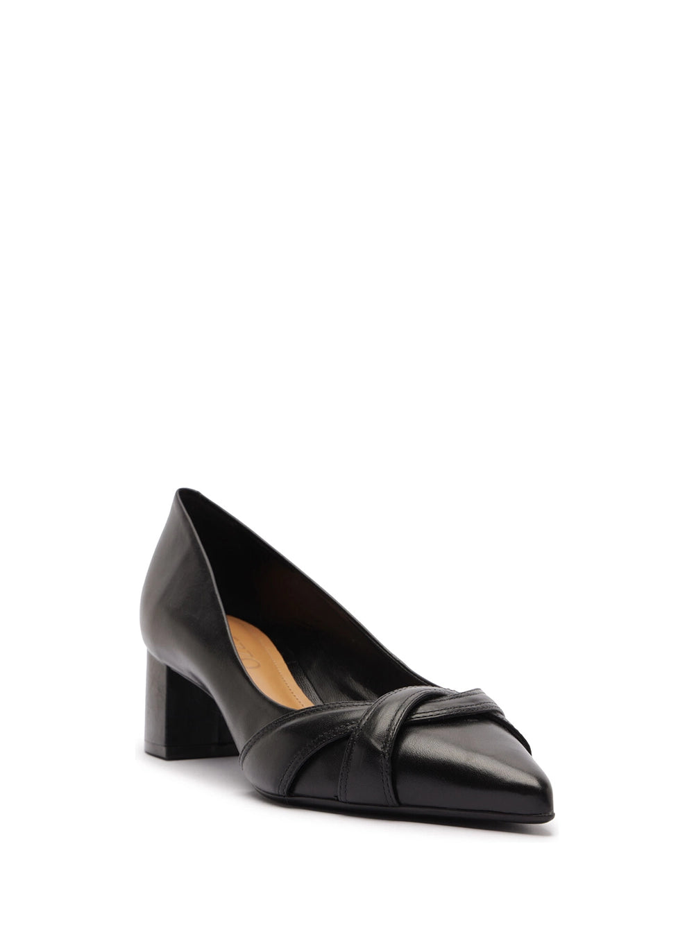 Scarpin Arezzo Preto em Pele e Salto Bloco