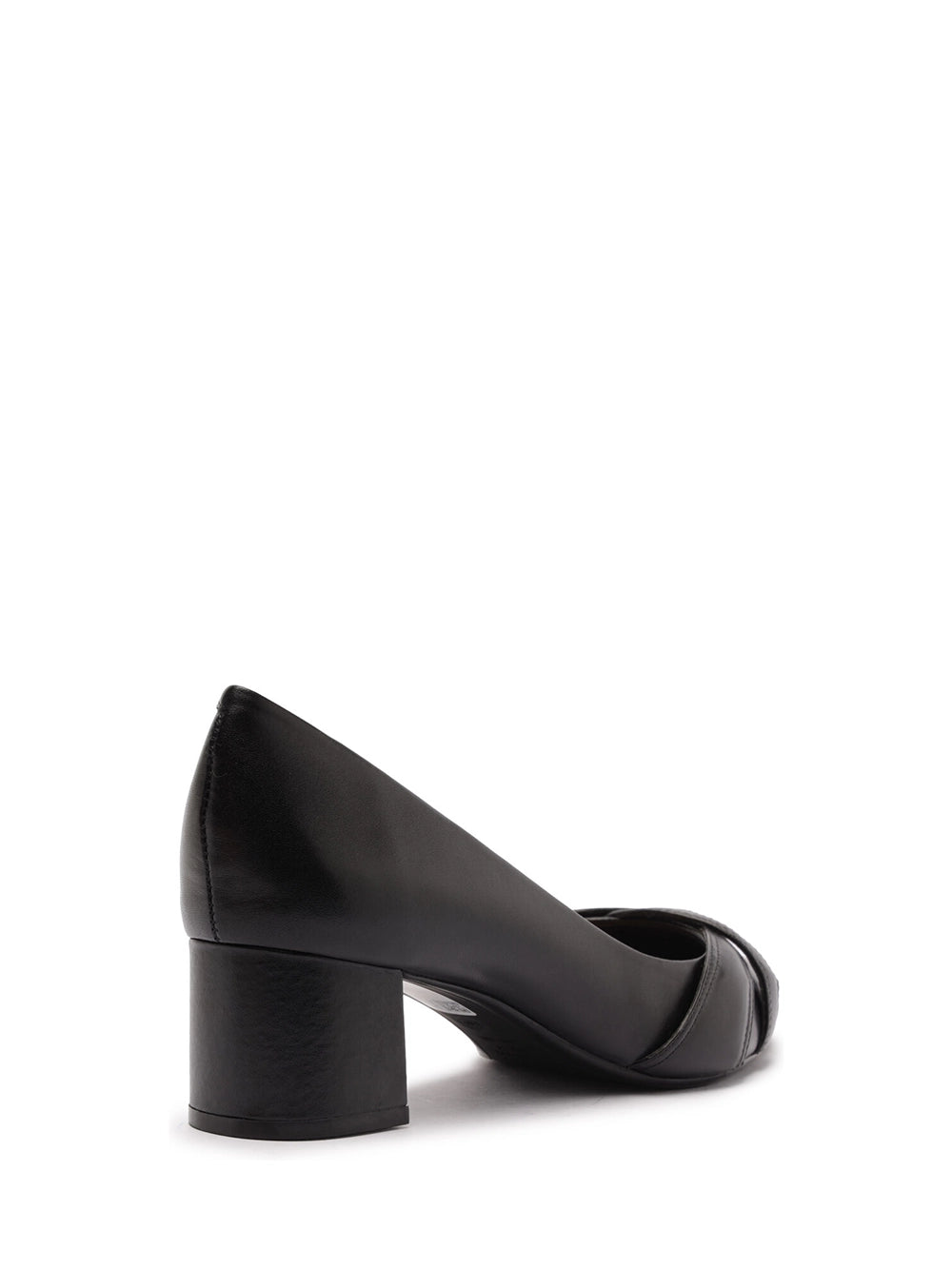 Scarpin Arezzo Preto em Pele e Salto Bloco